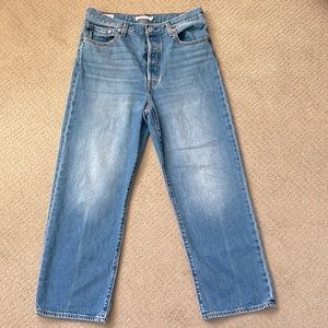 Levi’s rib cage straight jeans